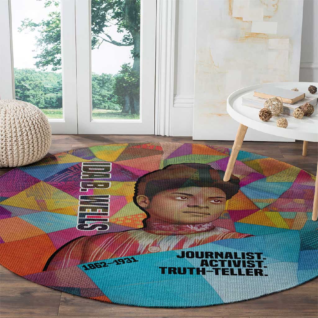 Ida B. Wells Round Carpet with Colorful Patchwork Pattern Design Confident Portrait Civil Rights and Journalism Tribute - Wonder Print Shop