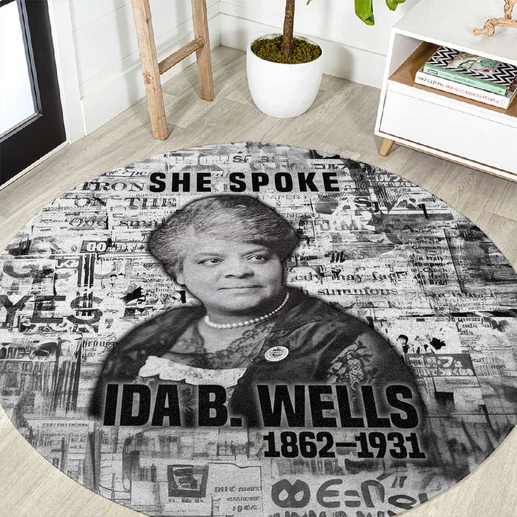 Ida B. Wells Round Carpet with Newspaper Collage Design Powerful Portrait Civil Rights and Free Press Tribute - Wonder Print Shop