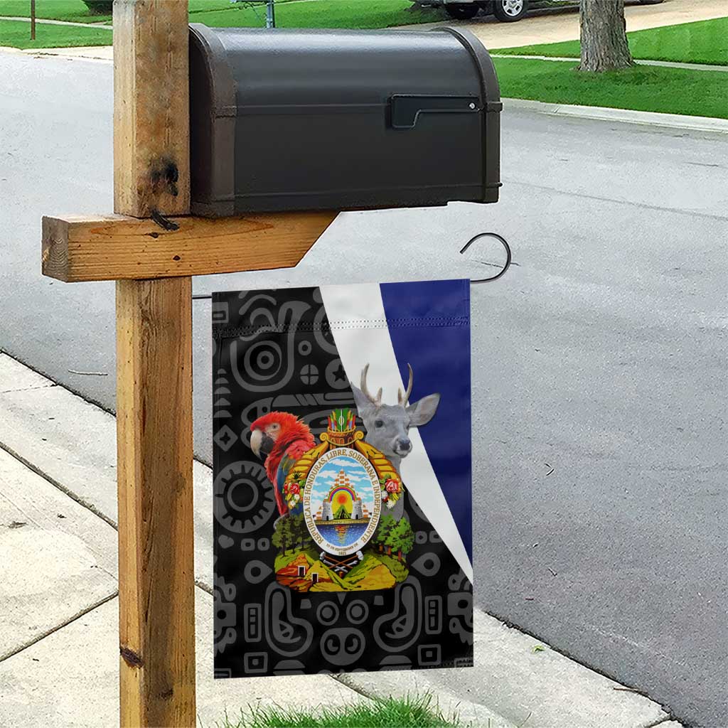 Honduras Coat of Arms Garden Flag Traditional Patterns & National Symbol