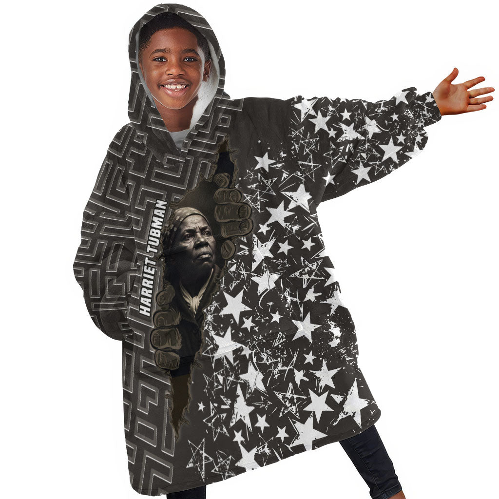 Harriet Tubman Underground Railroad Kid Wearable Blanket Hoodie Fearless In The Dark - Civil Rights Hero Vintage Art