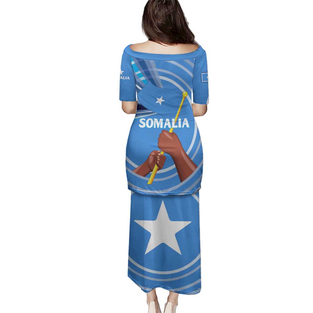 Somalia Family Matching Puletasi and Hawaiian Shirt with Raised Fist Flag Blue Unity Wave Spirit