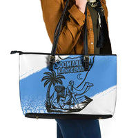 Somalia Leather Tote Bag with Soomaaliya Ha Noolaato Nomad Moon Flag Spirit