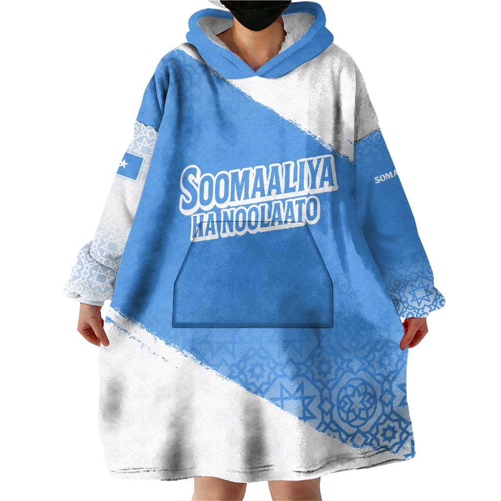 Somalia Wearable Blanket Hoodie with Soomaaliya Ha Noolaato Nomad Moon Flag Spirit