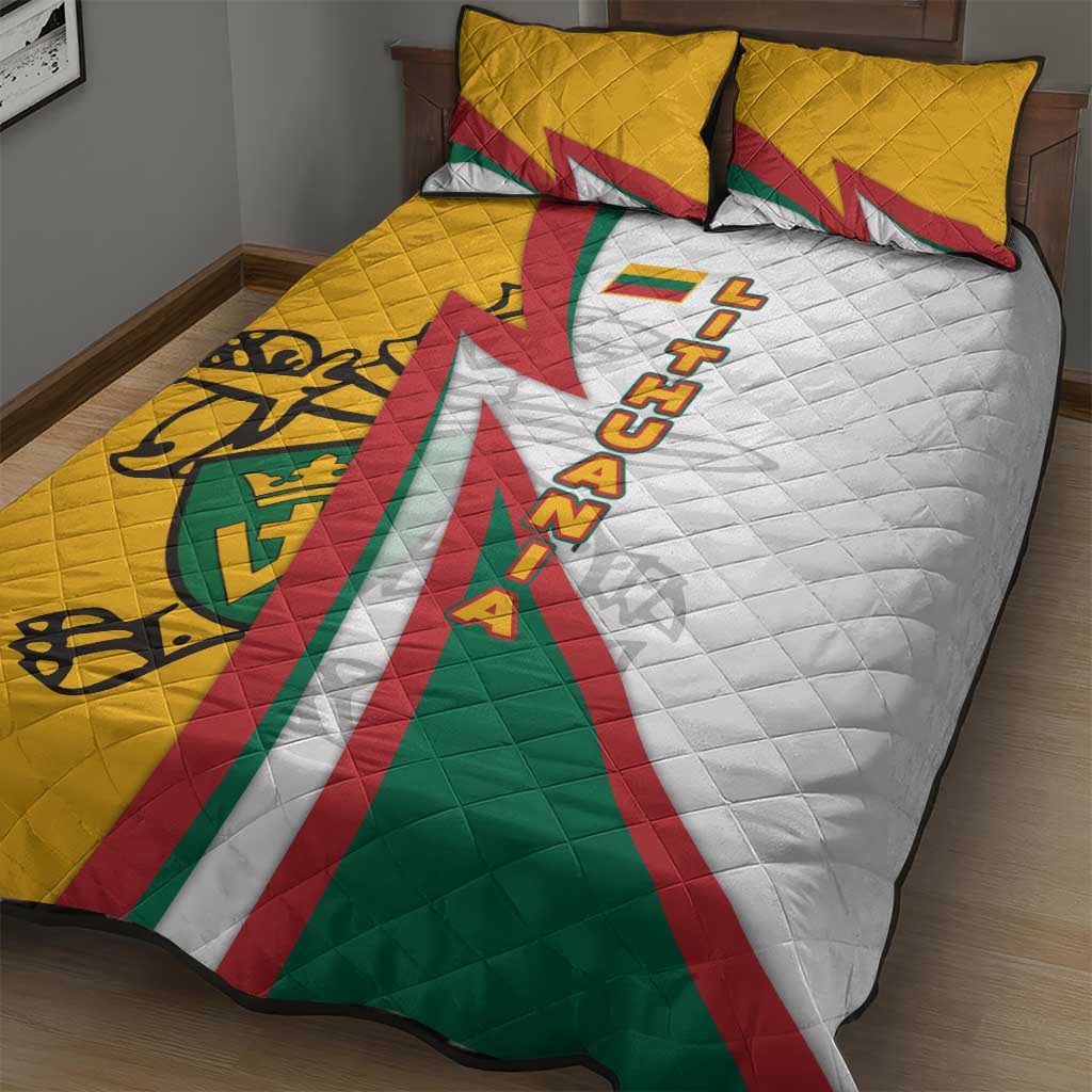 Lithuania Flag Colors Quilt Bed Set with Vytis Knight Design and Bold Lightning Motif - Wonder Print Shop