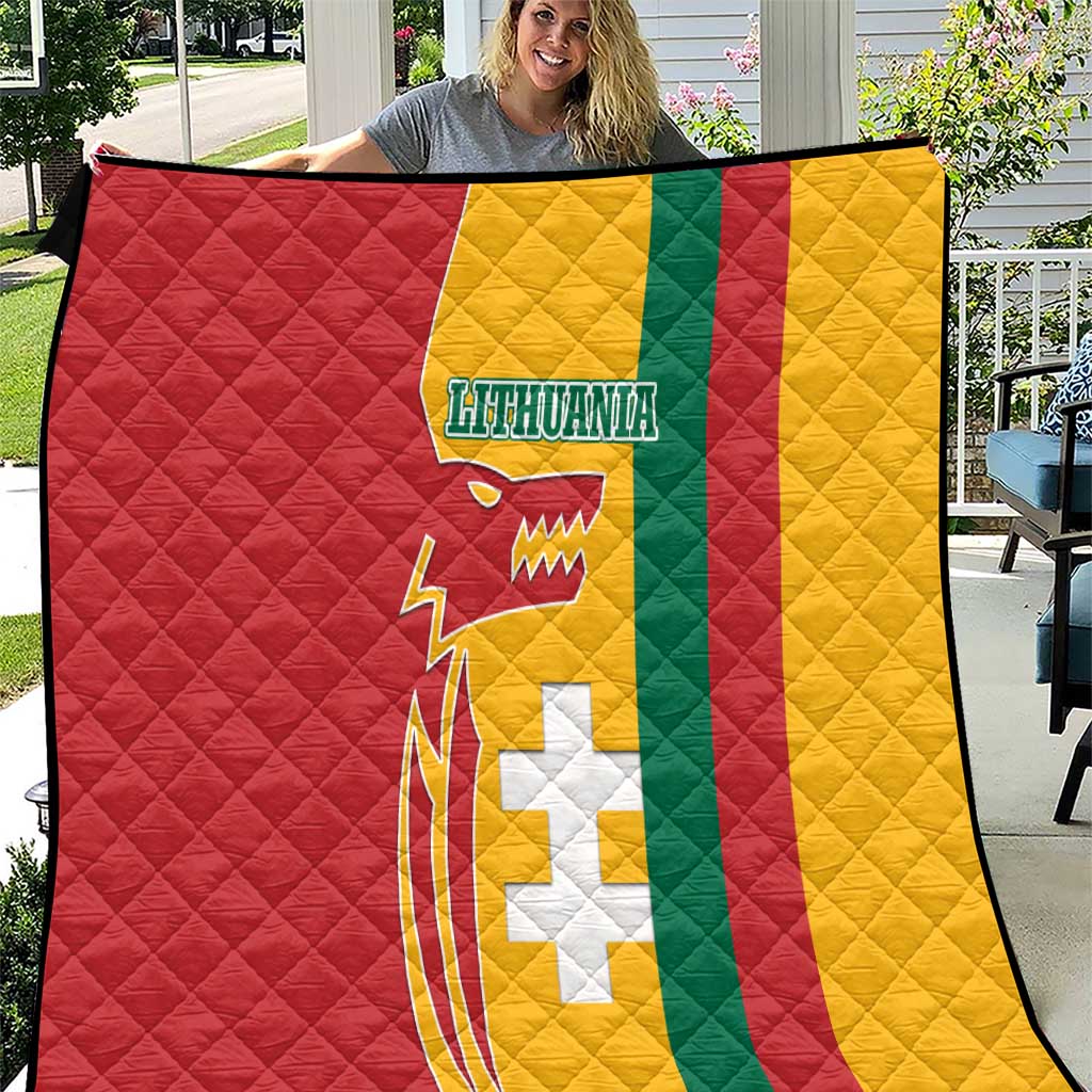 Lithuania Red Quilt with Bold Vytis Cross Design and Tricolor Flag Accents - Wonder Print Shop