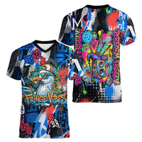 Edinburgh Fringe Festival Women V-Neck T-Shirt Fringe Vibes Graffiti Seagull Scotland Bagpipes Street Art