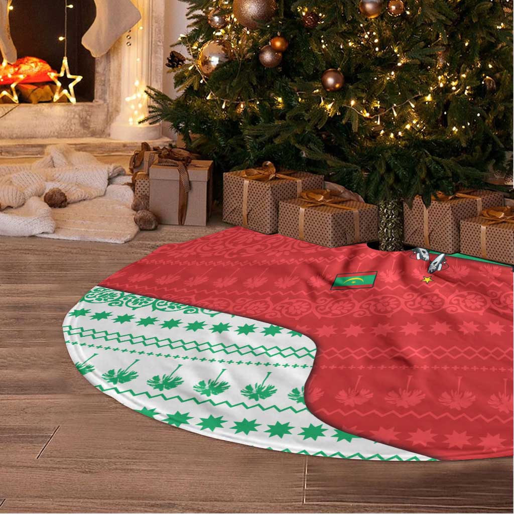 Mauritania Christmas Tree Skirt with Santa Sharks Festive Fish Pattern and Red Green Holiday Design - Wonder Print Shop