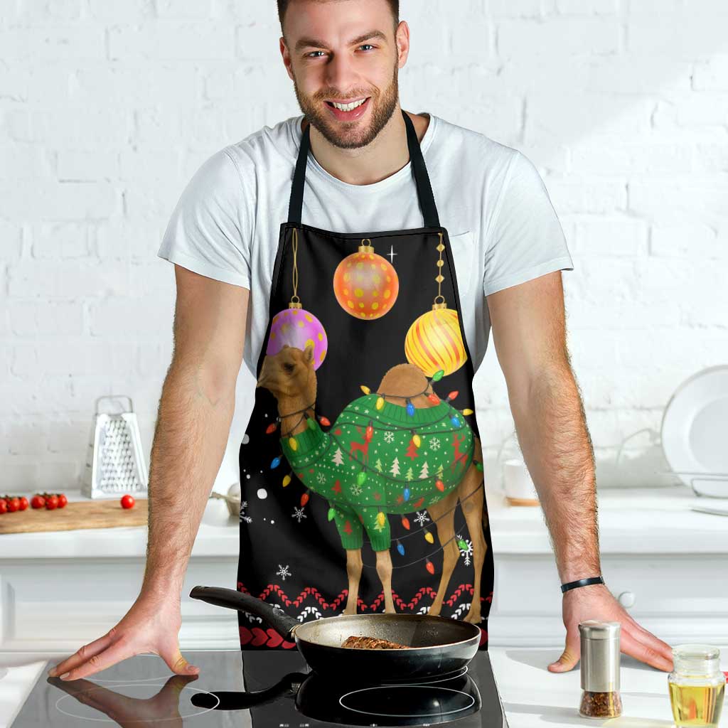 Kuwait Christmas Apron with Camel in Festive Ornaments Snowflakes and Green Red - Wonder Print Shop