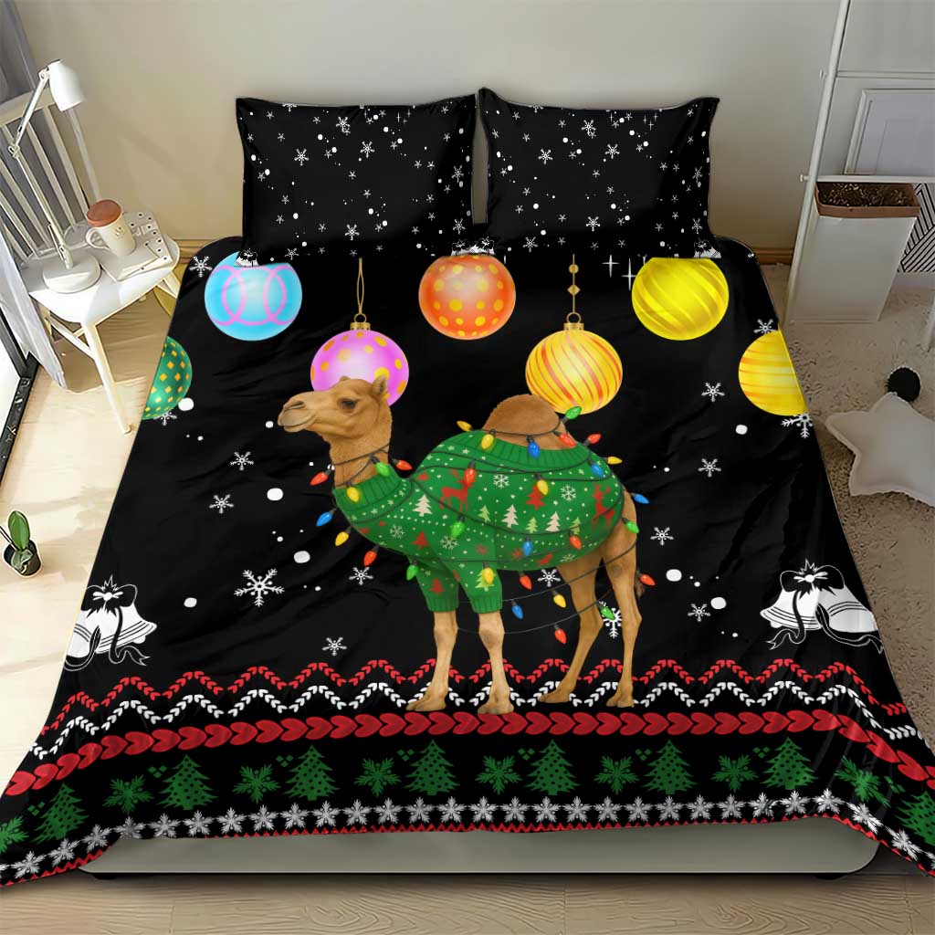 Kuwait Christmas Bedding Set with Camel in Festive Ornaments Snowflakes and Green Red - Wonder Print Shop