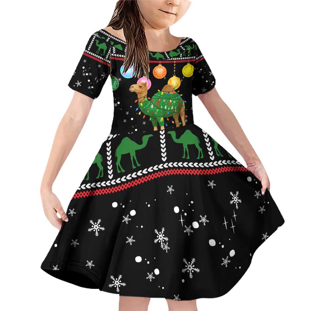 Kuwait Christmas Family Matching Off Shoulder Short Dress and Hawaiian Shirt with Camel in Festive Ornaments Snowflakes and Green Red - Wonder Print Shop