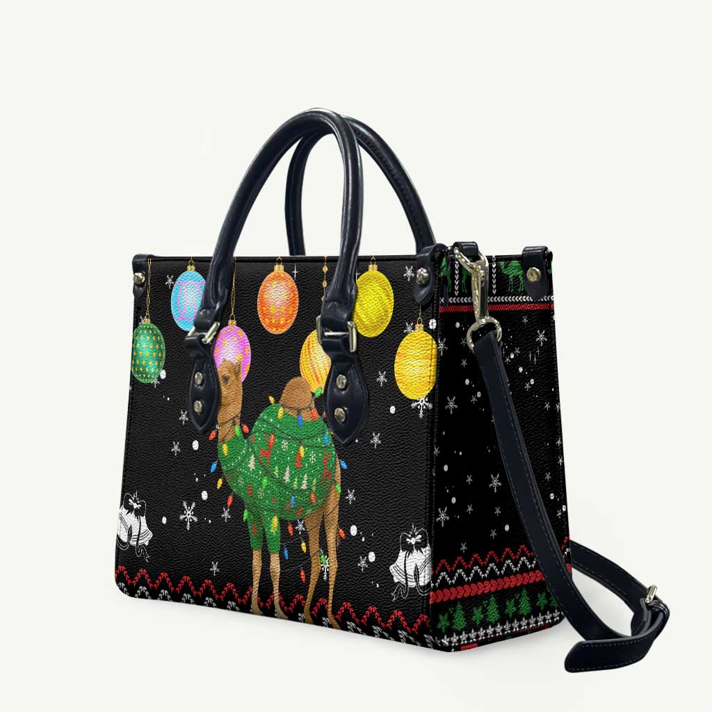 Kuwait Christmas Leather Bag with Camel in Festive Ornaments Snowflakes and Green Red - Wonder Print Shop