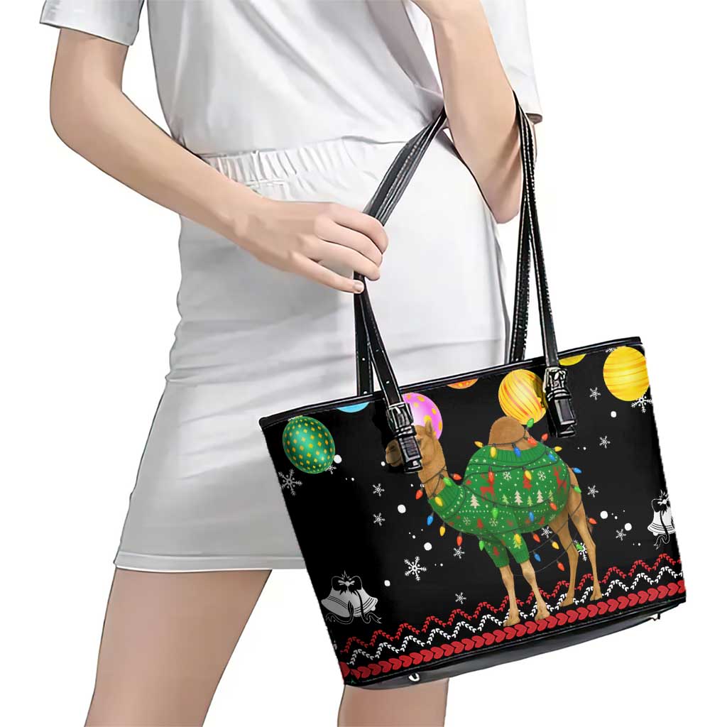 Kuwait Christmas Leather Tote Bag with Camel in Festive Ornaments Snowflakes and Green Red - Wonder Print Shop