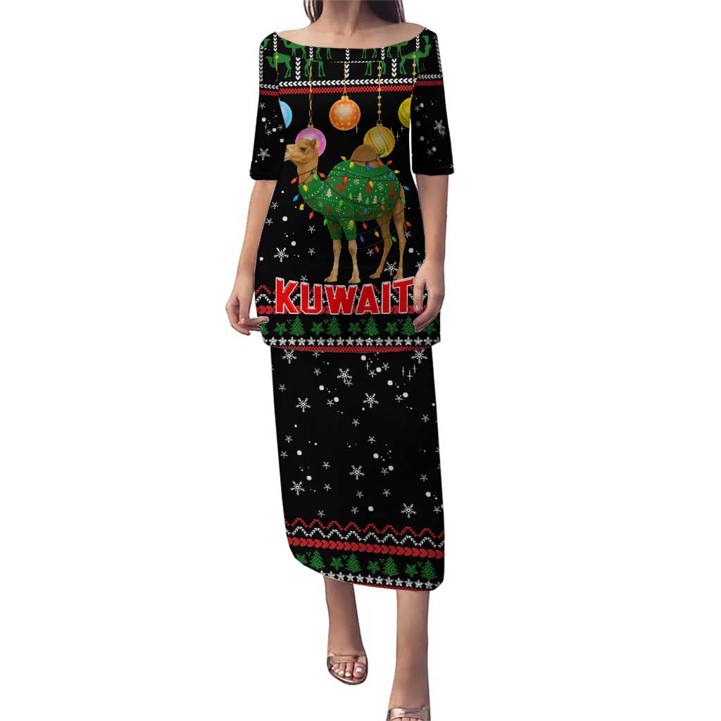 Kuwait Christmas Puletasi with Camel in Festive Ornaments Snowflakes and Green Red - Wonder Print Shop