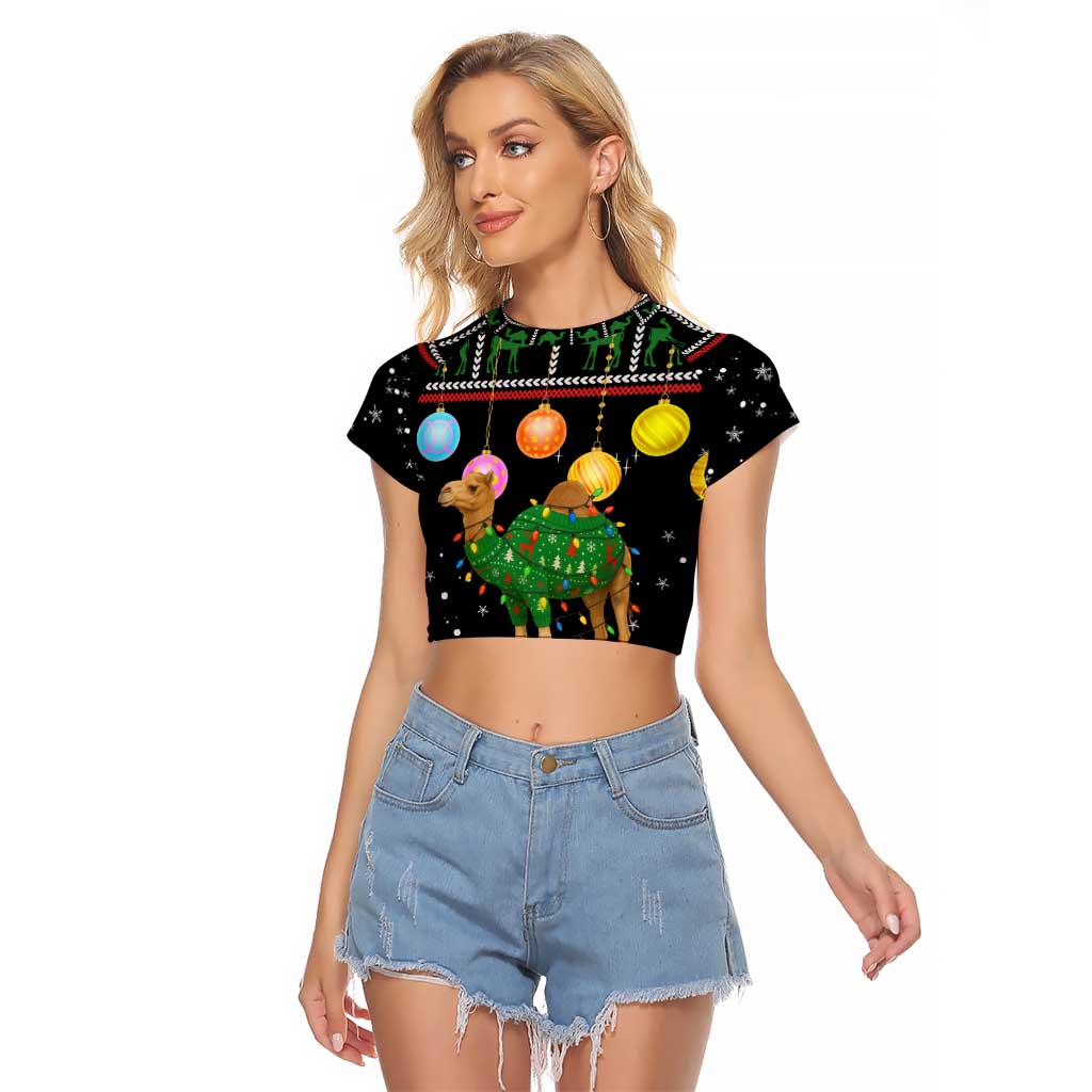 Kuwait Christmas Raglan Cropped T Shirt with Camel in Festive Ornaments Snowflakes and Green Red - Wonder Print Shop
