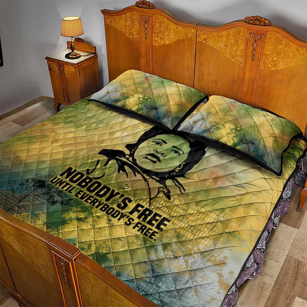 Fannie Lou Hamer Quilt Bed Set Unbossable Quote Design Protest Silhouettes and Voting Rights Tribute - Wonder Print Shop