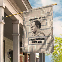 Kwame Nkrumah Garden Flag with Raised Fist Design and Independence Quote Ghana 1957 Tribute - Wonder Print Shop