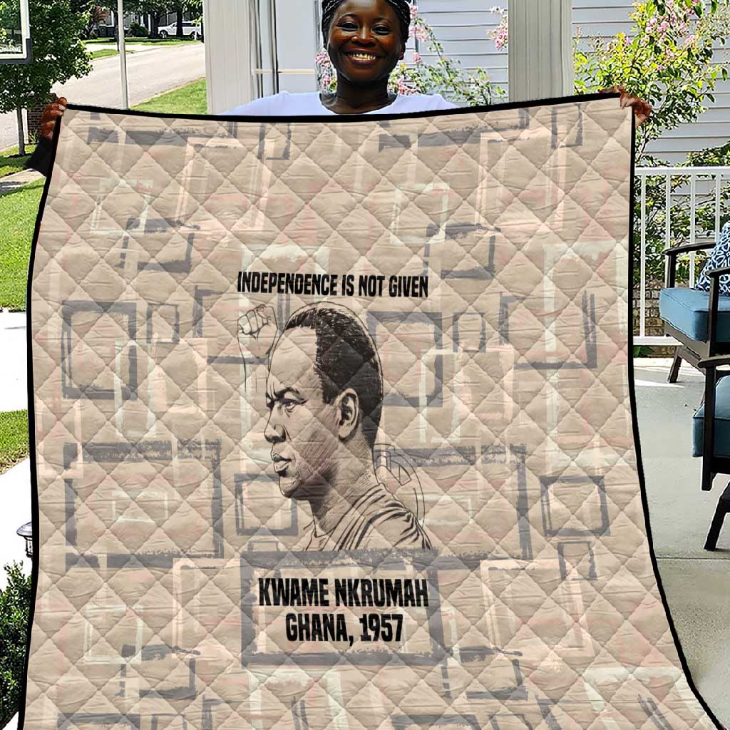 Kwame Nkrumah Quilt with Raised Fist Design and Independence Quote Ghana 1957 Tribute - Wonder Print Shop