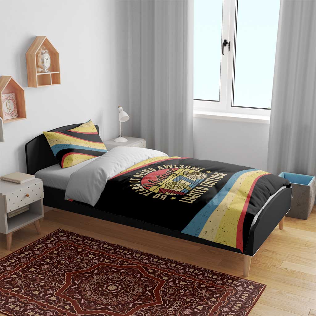 Vintage 1976 Birthday Celebration Bedding Set 50th Birthday for Him - Retro Distressed Stripe Pattern