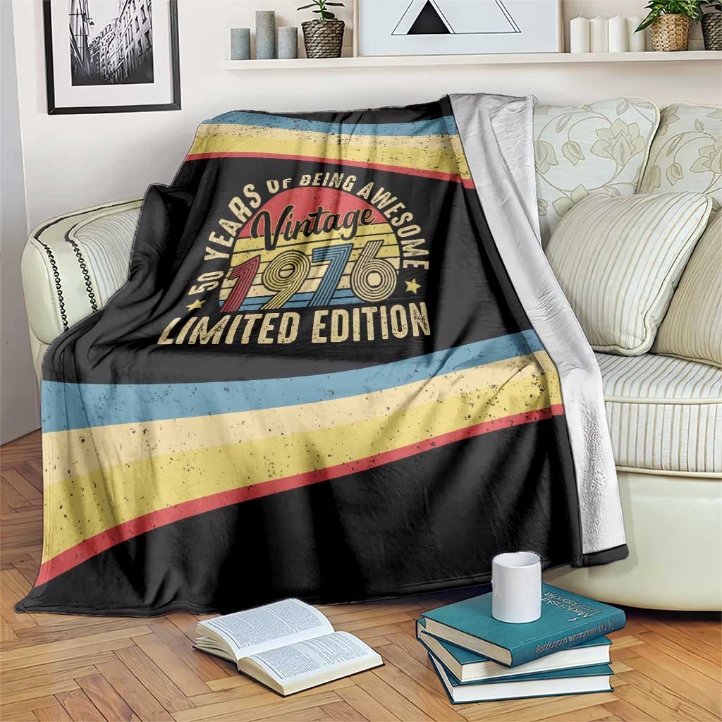 Vintage 1976 Birthday Celebration Blanket 50th Birthday for Him - Retro Distressed Stripe Pattern