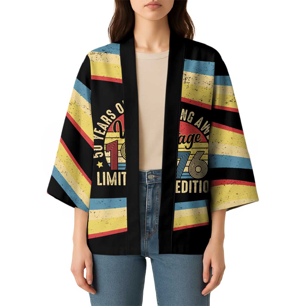 Vintage 1976 Birthday Celebration Kimono 50th Birthday for Him - Retro Distressed Stripe Pattern