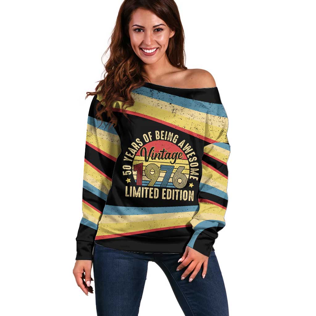 Vintage 1976 Birthday Celebration Off Shoulder Sweater 50th Birthday for Him - Retro Distressed Stripe Pattern