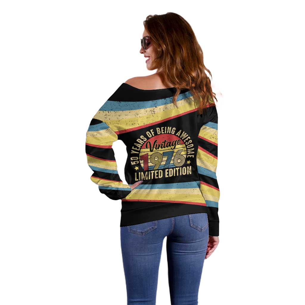 Vintage 1976 Birthday Celebration Off Shoulder Sweater 50th Birthday for Him - Retro Distressed Stripe Pattern