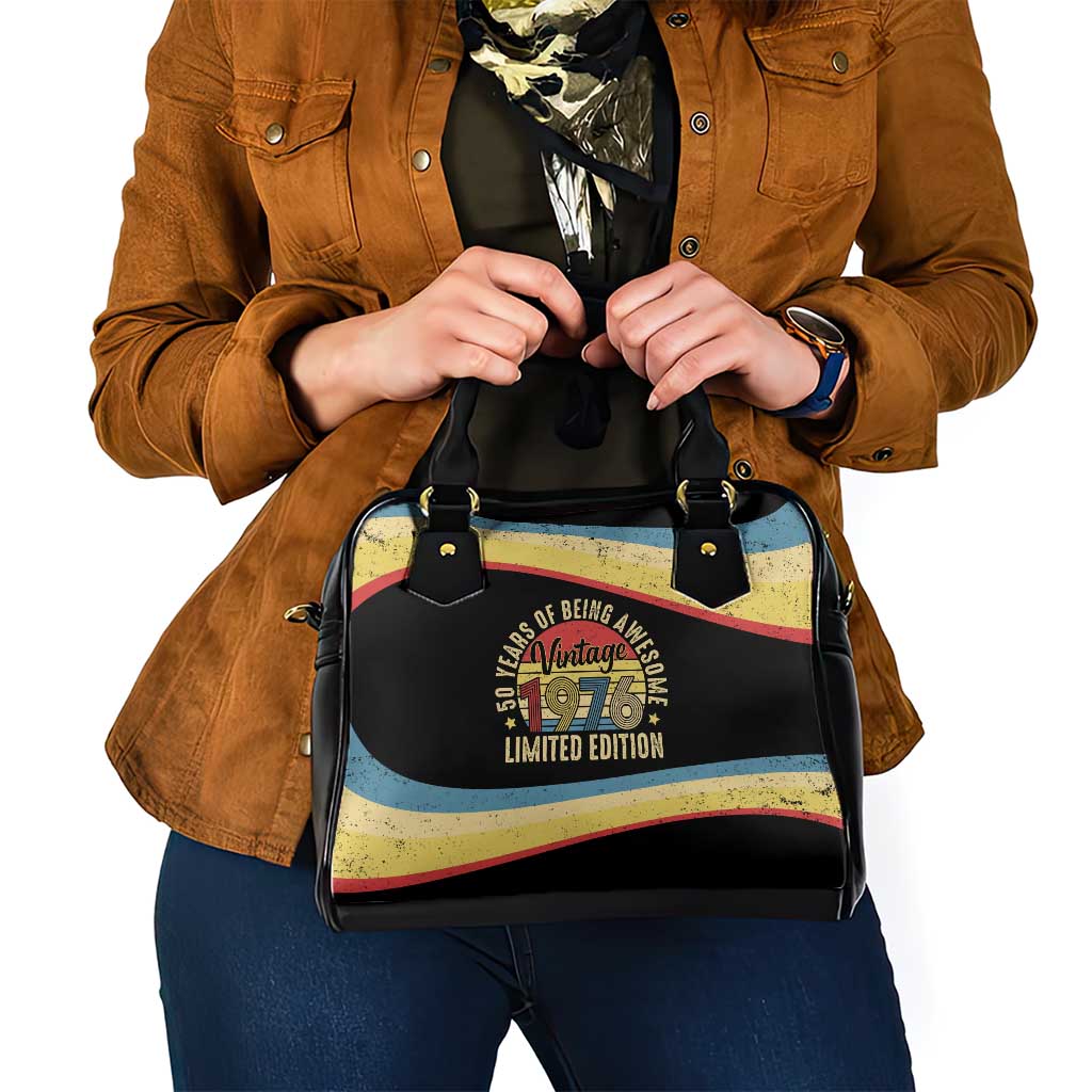 Vintage 1976 Birthday Celebration Shoulder Handbag 50th Birthday for Him - Retro Distressed Stripe Pattern