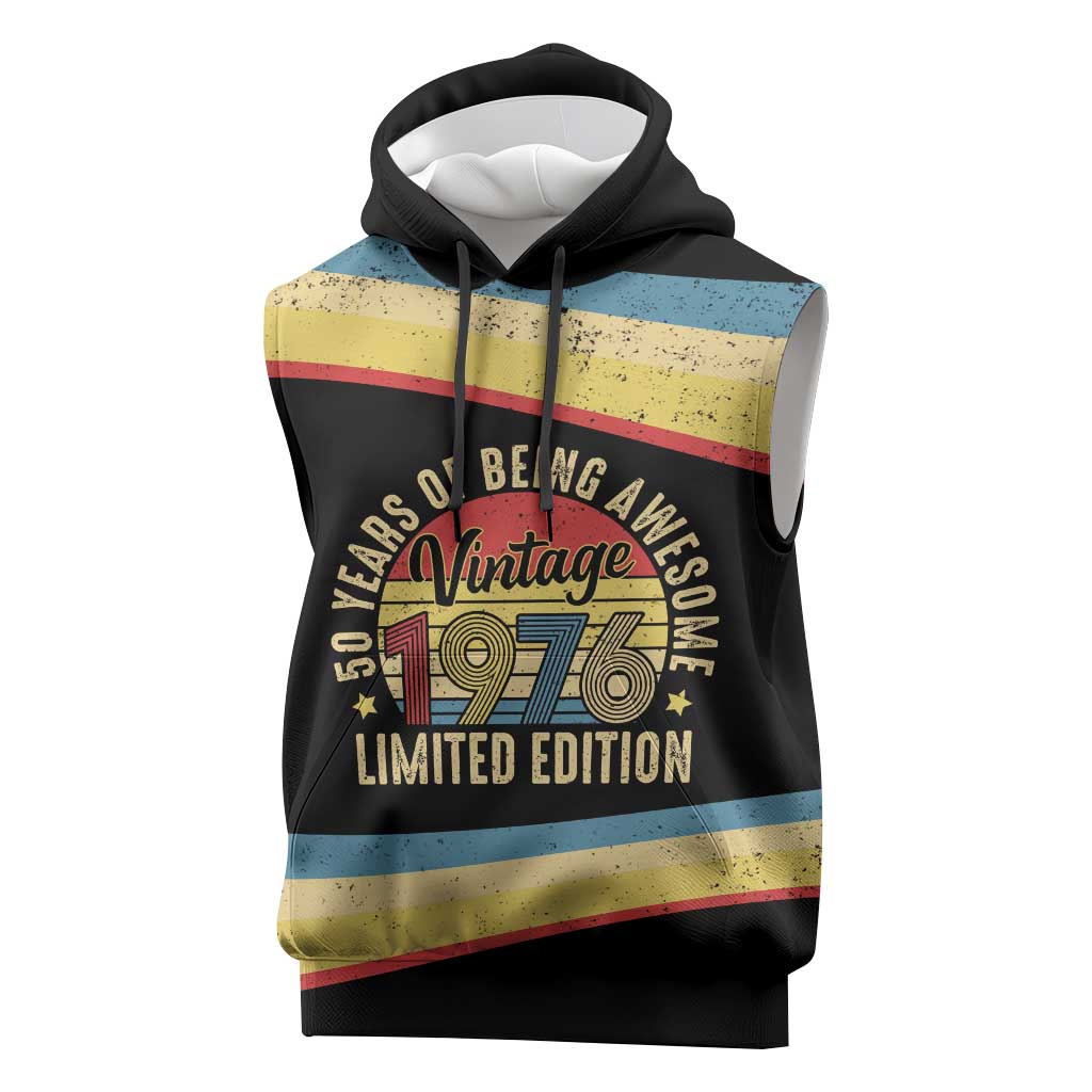 Vintage 1976 Birthday Celebration Sleeveless Hoodie 50th Birthday for Him - Retro Distressed Stripe Pattern