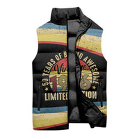 Vintage 1976 Birthday Celebration Sleeveless Puffer Jacket 50th Birthday for Him - Retro Distressed Stripe Pattern