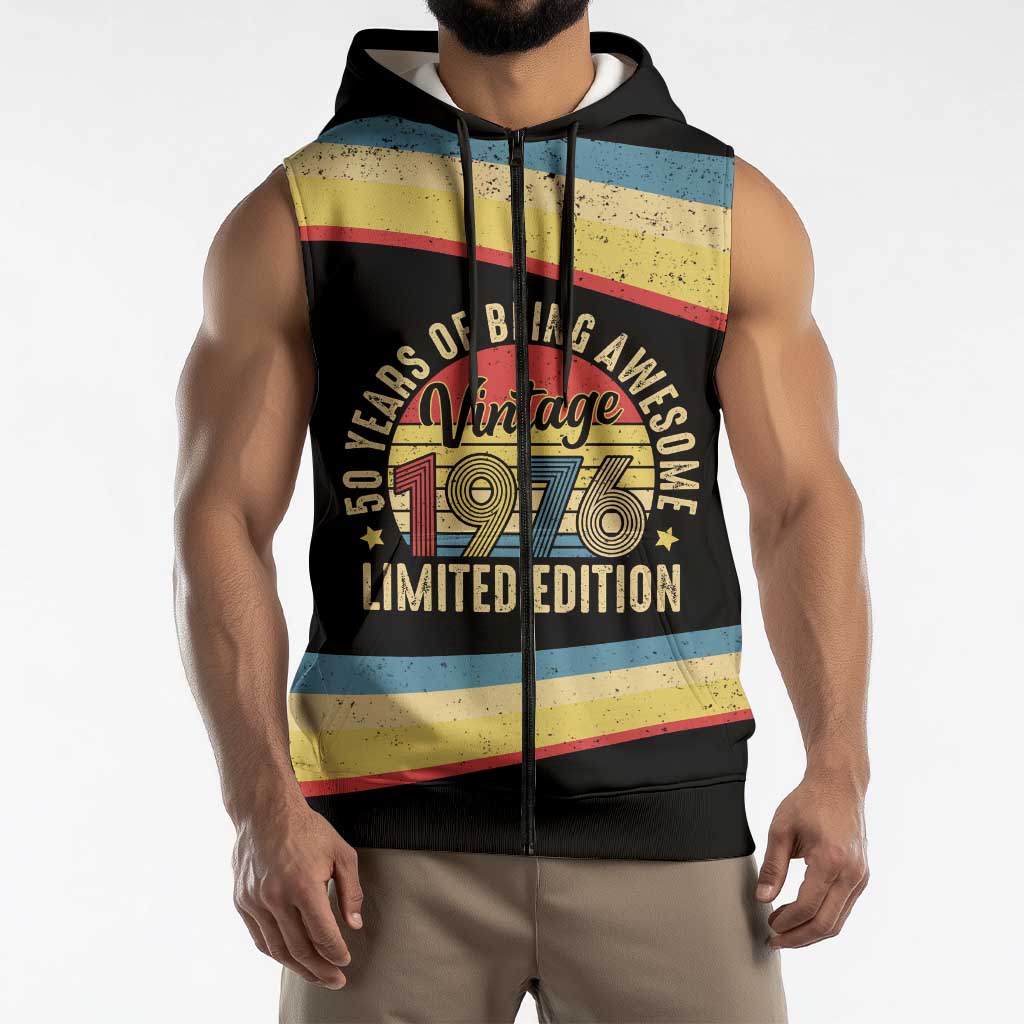 Vintage 1976 Birthday Celebration Sleeveless Zip Hoodie 50th Birthday for Him - Retro Distressed Stripe Pattern