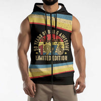 Vintage 1976 Birthday Celebration Sleeveless Zip Hoodie 50th Birthday for Him - Retro Distressed Stripe Pattern
