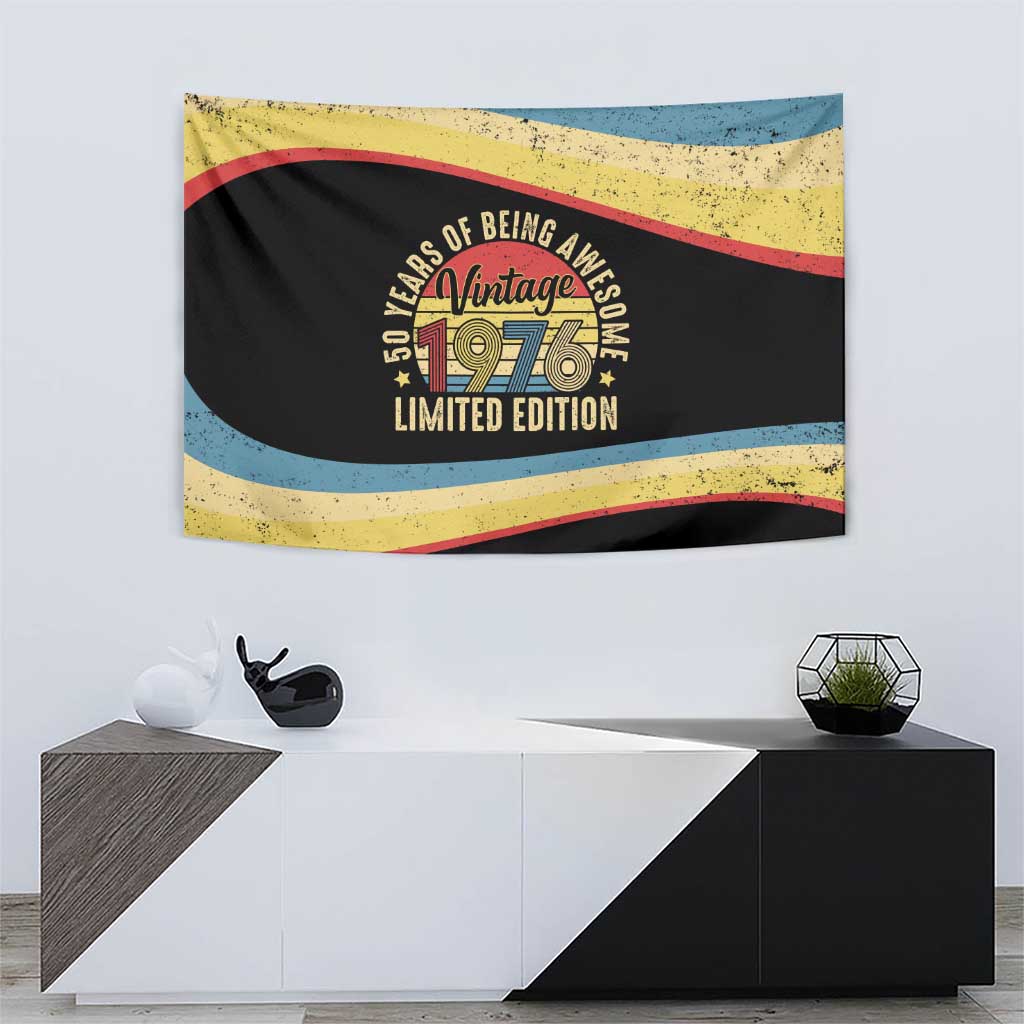 Vintage 1976 Birthday Celebration Tapestry 50th Birthday for Him - Retro Distressed Stripe Pattern