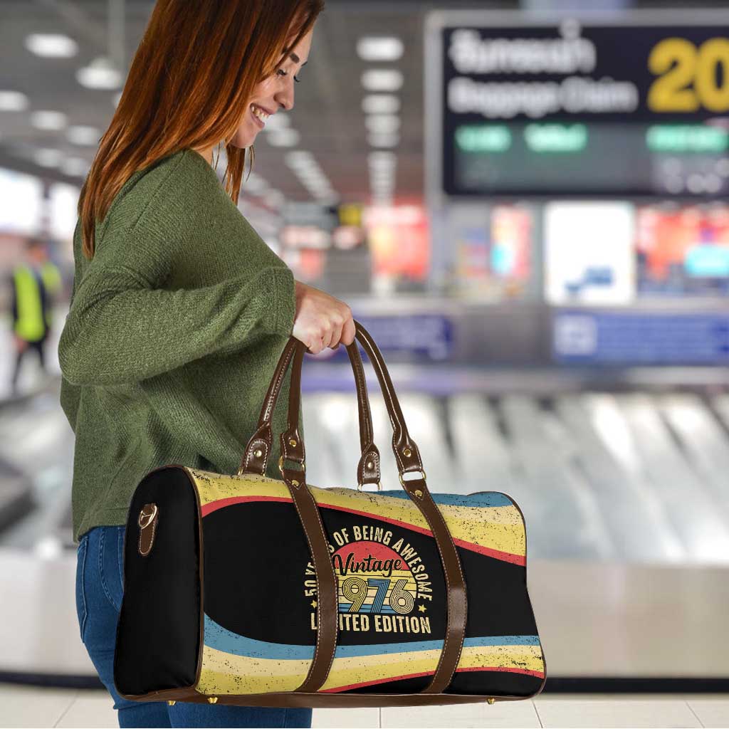 Vintage 1976 Birthday Celebration Travel Bag 50th Birthday for Him - Retro Distressed Stripe Pattern