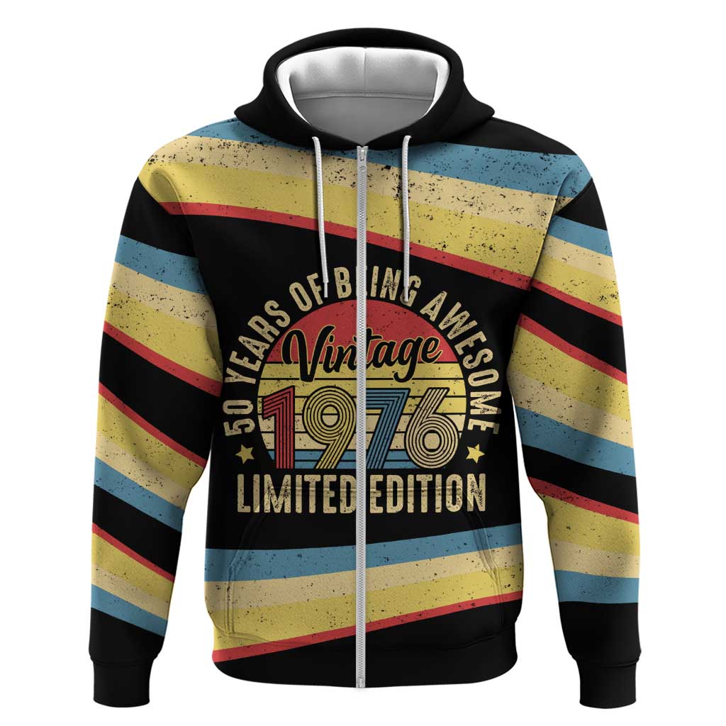 Vintage 1976 Birthday Celebration Zip Hoodie 50th Birthday for Him - Retro Distressed Stripe Pattern