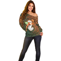 Vintage American White Ibis Off Shoulder Sweater Miami Sunglasses Artistic Tribal Wave Pattern