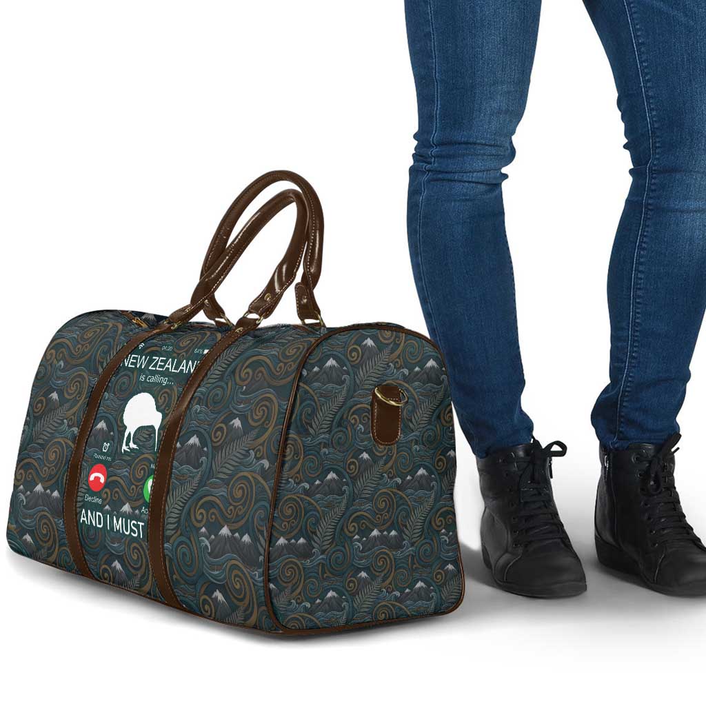 New Zealand is Calling and I Must Go Travel Bag Kiwi Bird Silhouette