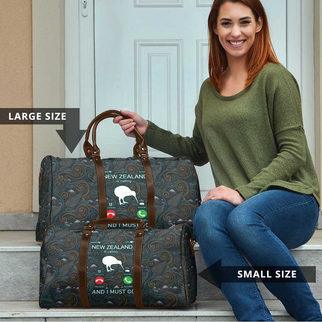 New Zealand is Calling and I Must Go Travel Bag Kiwi Bird Silhouette