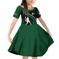 Pakistan Cricket Family Matching Off Shoulder Short Dress and Hawaiian Shirt Sporty Style with Flag Colors & Player Illustration