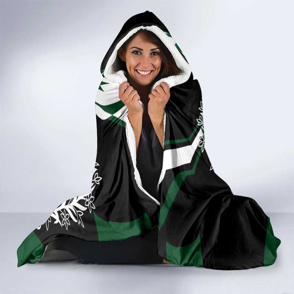 Pakistan Emblem Hooded Blanket Eagle-Shaped Design with National Symbol