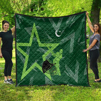 Pakistan Cricket Quilt Sporty Style with Flag Stars & Player Illustration