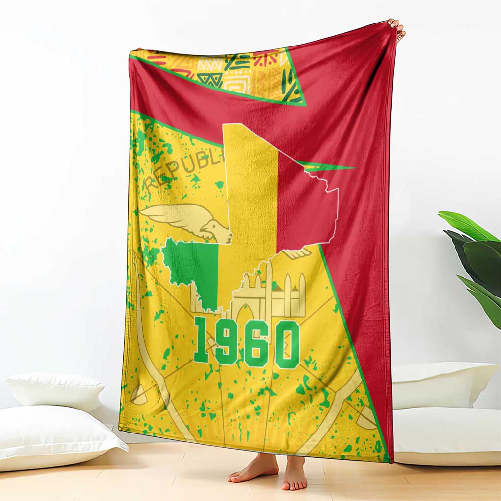 Mali Map Blanket Heart-Inspired Design with National Flag Colors