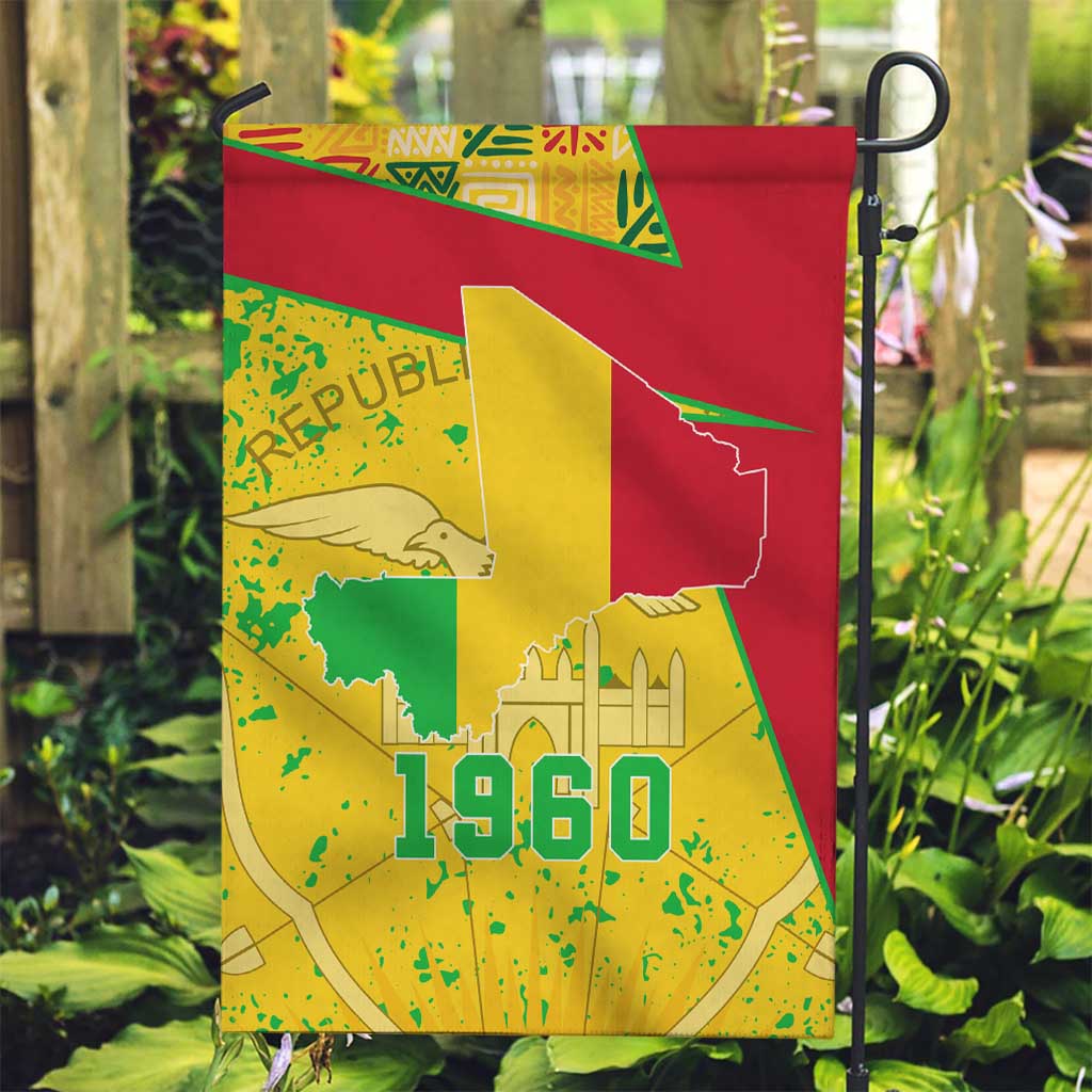 Mali Map Garden Flag Heart-Inspired Design with National Flag Colors
