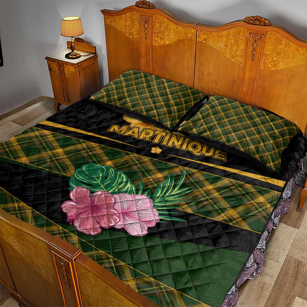 Martinique Heritage Quilt Bed Set Hibiscus Floral Design with Green and Yellow Madras Tartan