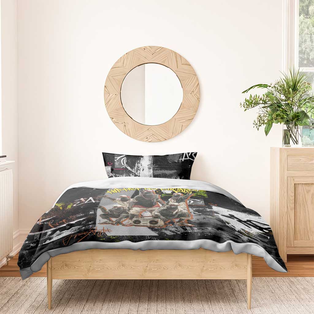Boombox Breakdancer Bedding Set with Grafiti Art and Grunge Street Hip Hop Style - Wonder Print Shop