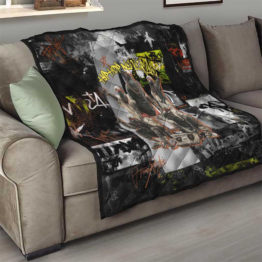 Boombox Breakdancer Quilt with Grafiti Art and Grunge Street Hip Hop Style - Wonder Print Shop