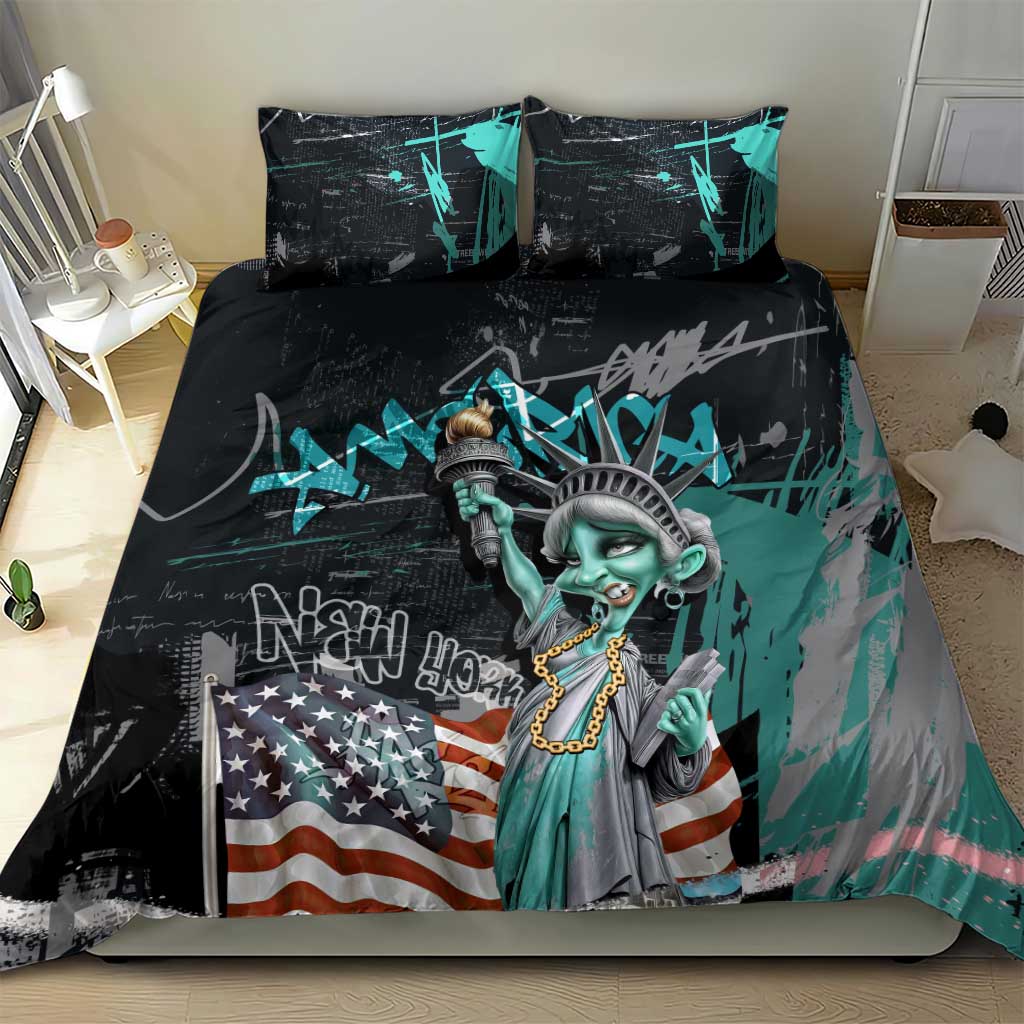 Street Art Liberty Bedding Set with Graffiti Print and Cartoon Statue of Liberty - Wonder Print Shop