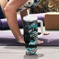 Street Art Liberty Tumbler With Handle with Graffiti Print and Cartoon Statue of Liberty - Wonder Print Shop