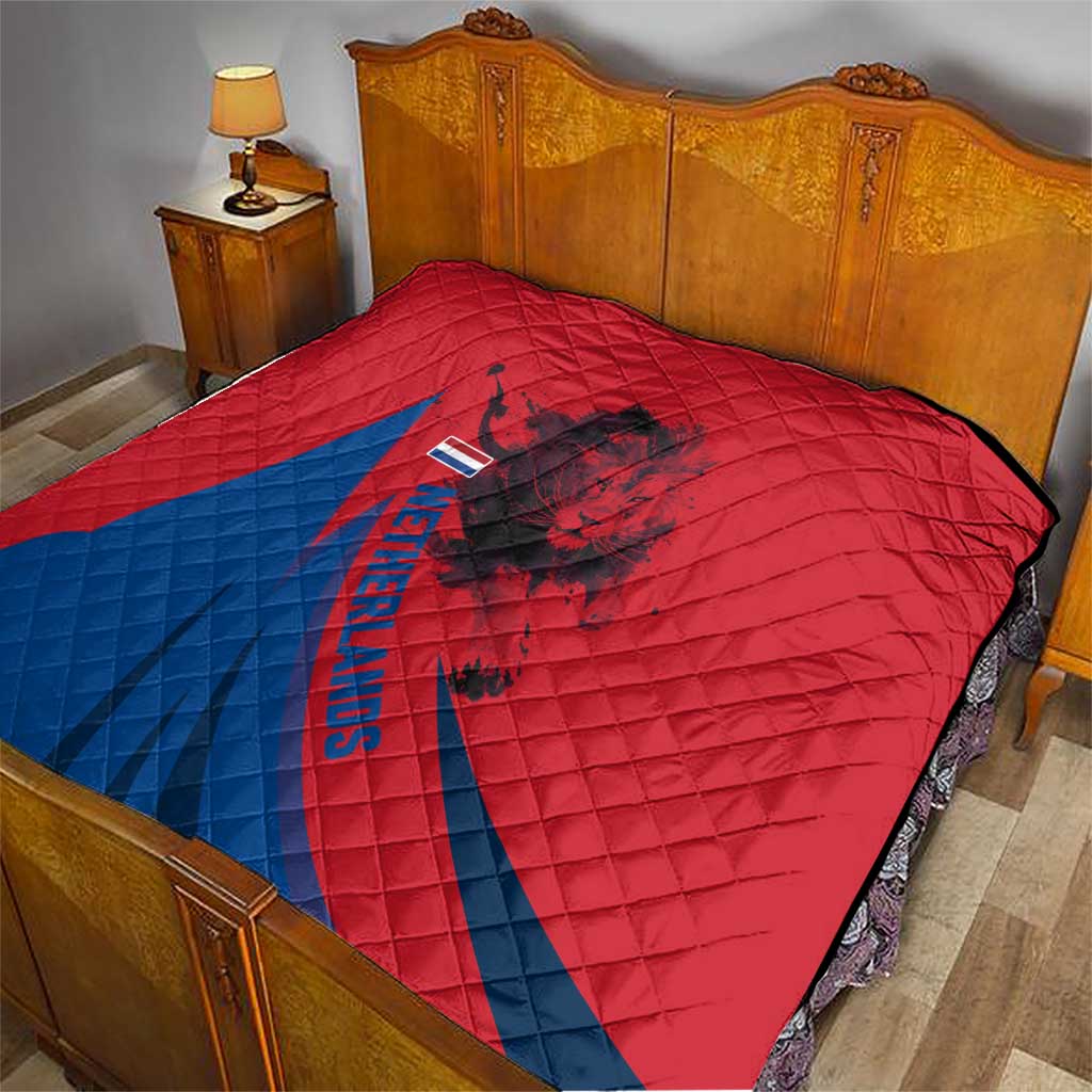 Netherlands Quilt with Lion Graphic and Dutch Flag in Red and Blue Design - Wonder Print Shop