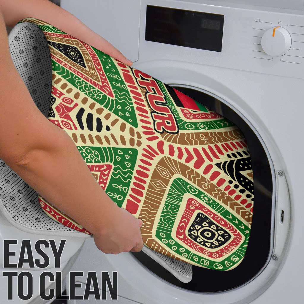 Darfur Sudan Bathroom Set with Red Green Beige Tribal Pattern - Wonder Print Shop