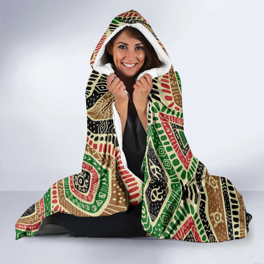 Darfur Sudan Hooded Blanket with Red Green Beige Tribal Pattern - Wonder Print Shop